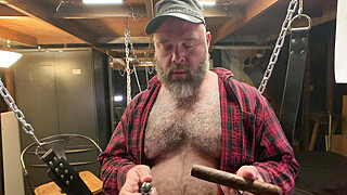 Daddy Kurt is Smoking and Stroking in the Garage Sling Big Boobs Porn Video